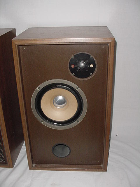 sansui sp 300 speakers